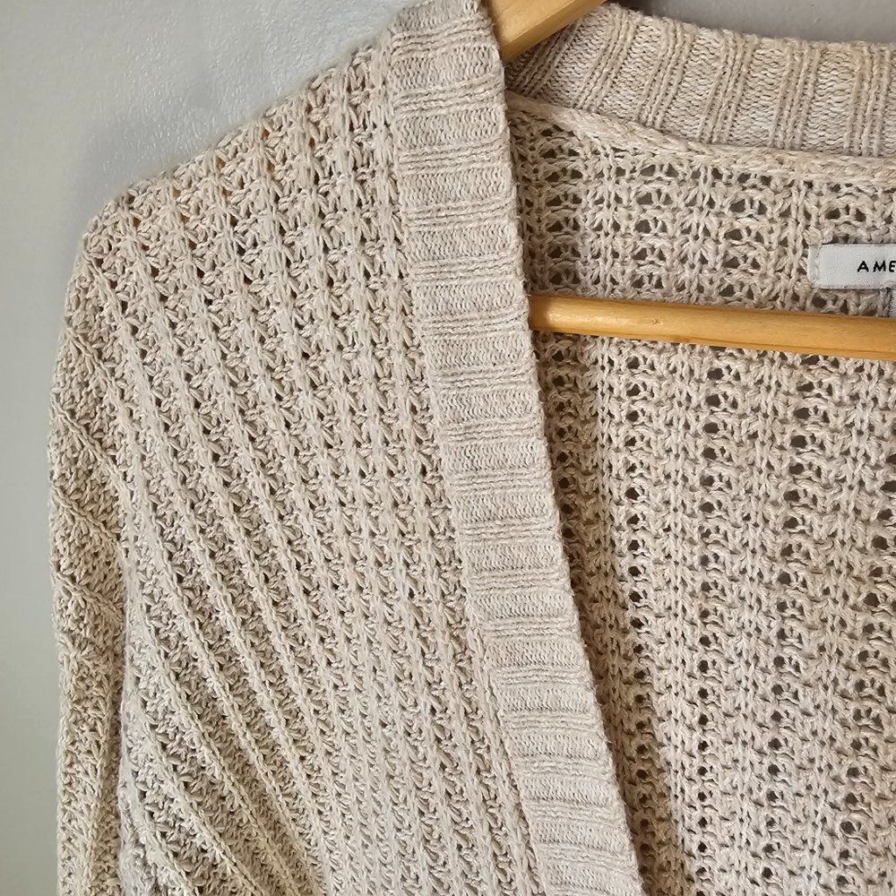 EUC AMERICAN EAGLE OUTFITTERS V NECK BUTTON DOWN CREAM CARDIGAN SIZE S - Picture 7 of 14